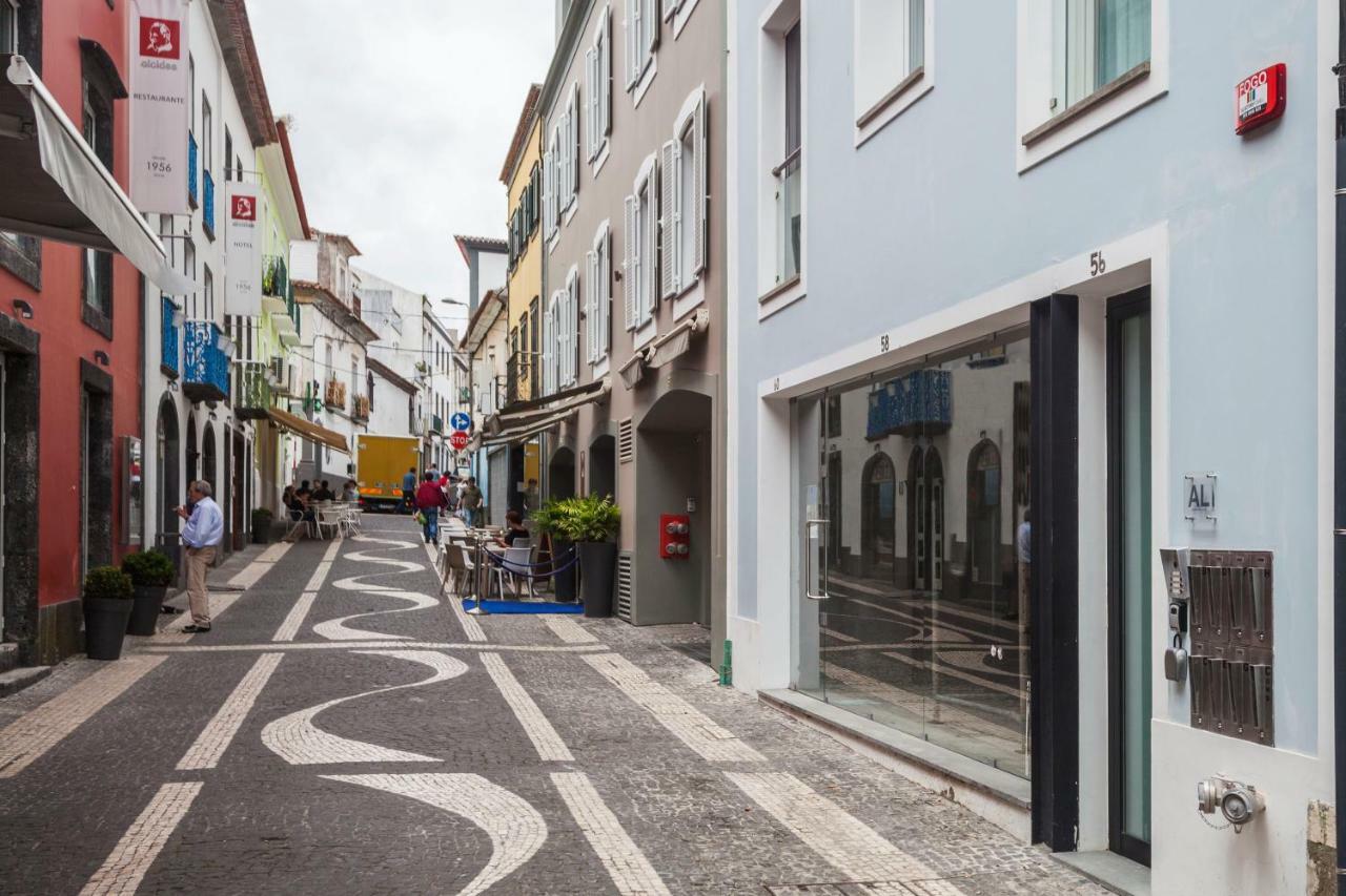 Atlantic Town - Free Parking